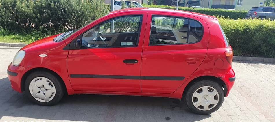 Toyota Yaris cena 4551 przebieg: 340000, rok produkcji 2004 z Debrzno małe 22